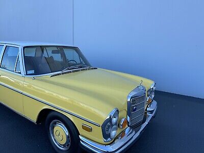 Mercedes-Benz-280SEL-1973-18