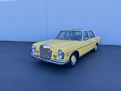 Mercedes-Benz-280SEL-1973-5