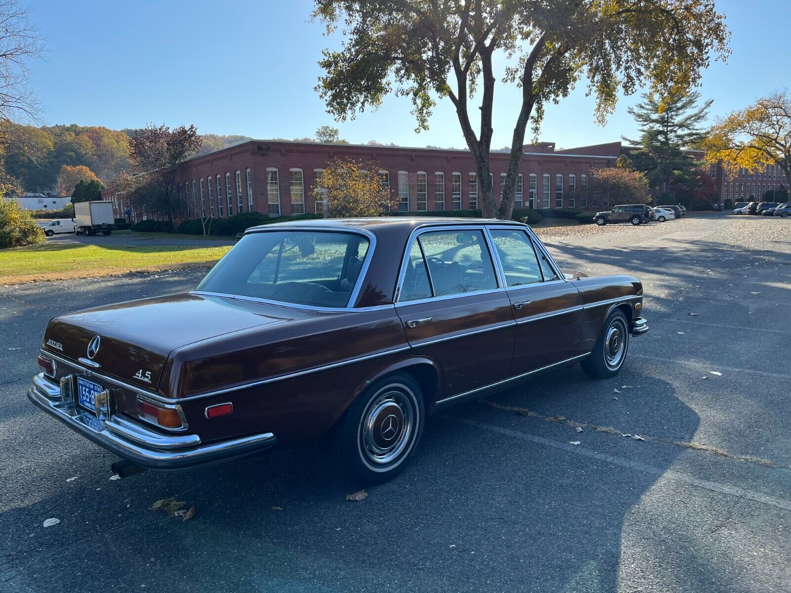 Mercedes-Benz-300-SEL-1971-17