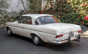 Mercedes-Benz-300-Series-1964-6