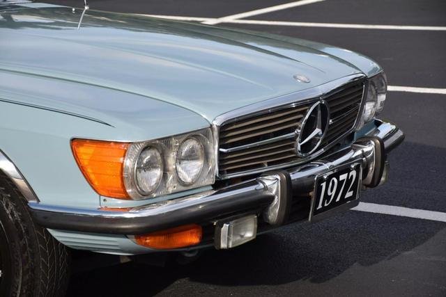 Mercedes-Benz-300-Series-1972-8