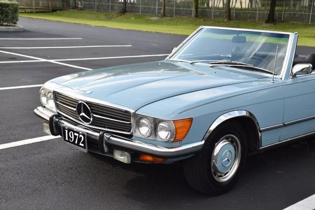 Mercedes-Benz-300-Series-1972-9