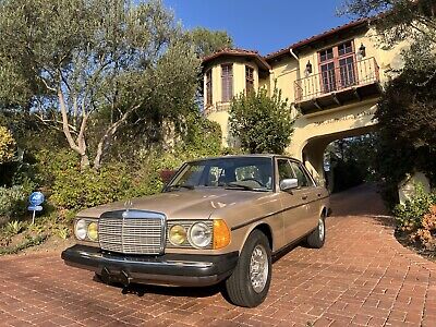 Mercedes-Benz 300-Series  1984 à vendre