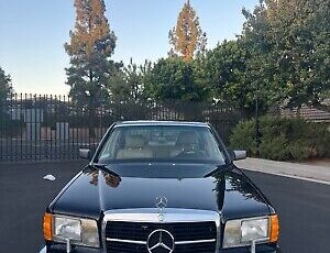 Mercedes-Benz 300-Series  1990