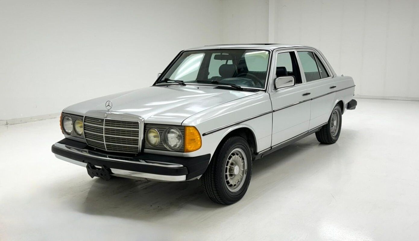 Mercedes-Benz 300-Series Berline 1984 à vendre