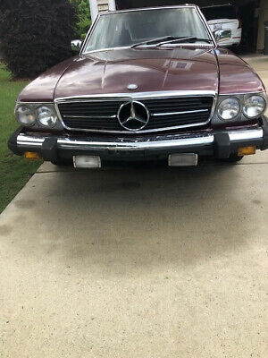 Mercedes-Benz-300-Series-Cabriolet-1985-3