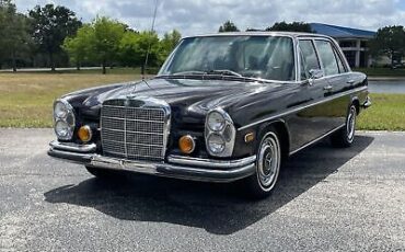 Mercedes-Benz 300SEL  year1}