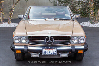 Mercedes-Benz-400-Series-1976-1