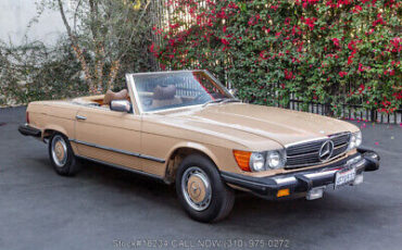 Mercedes-Benz-400-Series-1976-2