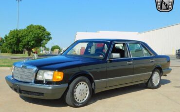 Mercedes-Benz-400-Series-Berline-1991-2