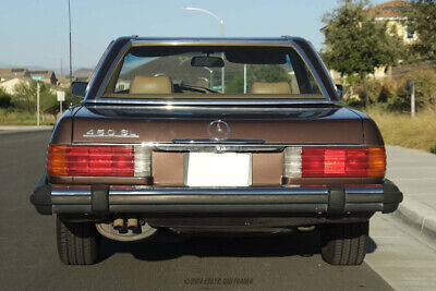 Mercedes-Benz-400-Series-Cabriolet-1980-6