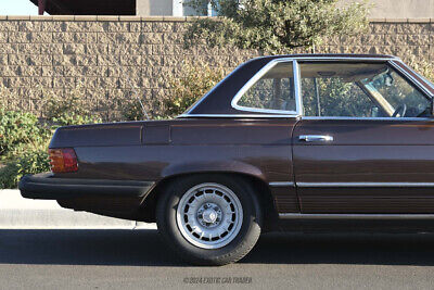 Mercedes-Benz-400-Series-Cabriolet-1980-9