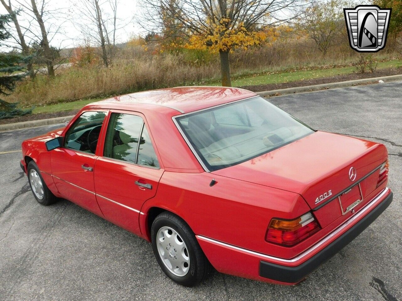 Mercedes-Benz-400E-Berline-1993-5