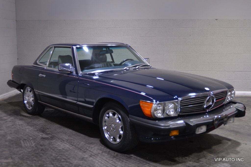 Mercedes-Benz-500-Series-1986-36