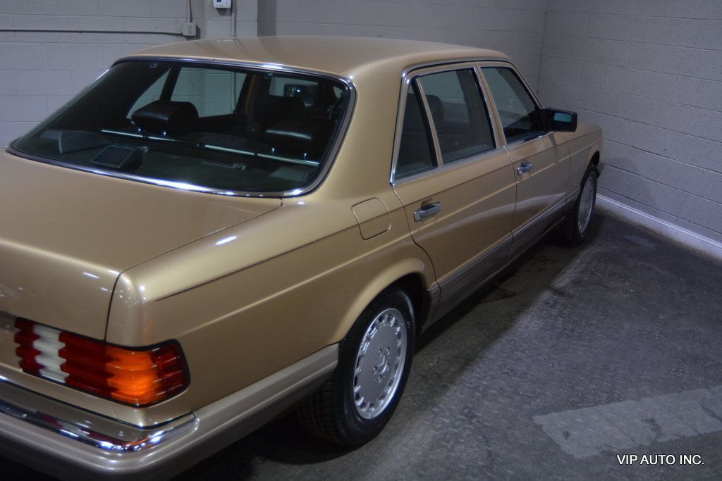 Mercedes-Benz-500-Series-1986-7