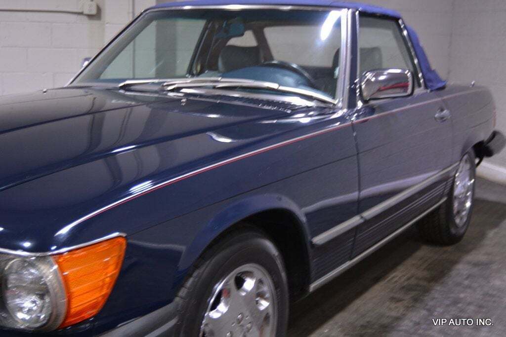 Mercedes-Benz-500-Series-1986-9