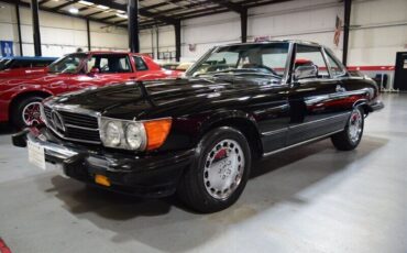 Mercedes-Benz-500-Series-1988-1