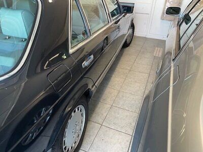 Mercedes-Benz-500-Series-Berline-1990-19