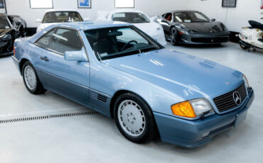 Mercedes-Benz-500-Series-Cabriolet-1991-13