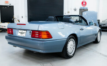 Mercedes-Benz-500-Series-Cabriolet-1991-7