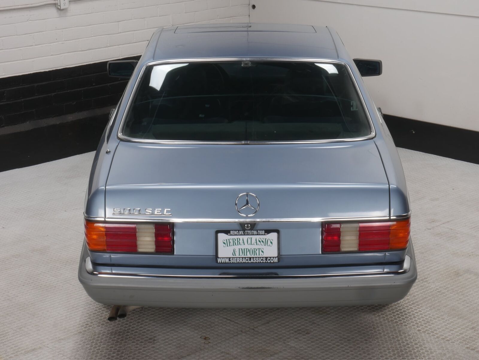 Mercedes-Benz-500-Series-Coupe-1985-11