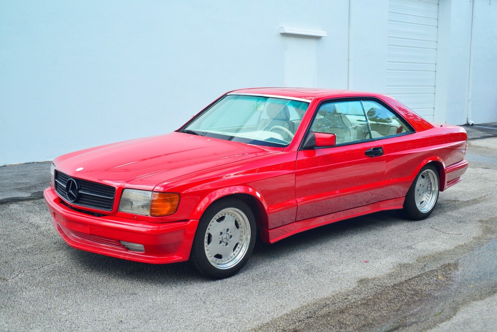 Mercedes-Benz-500-Series-Coupe-1987-1