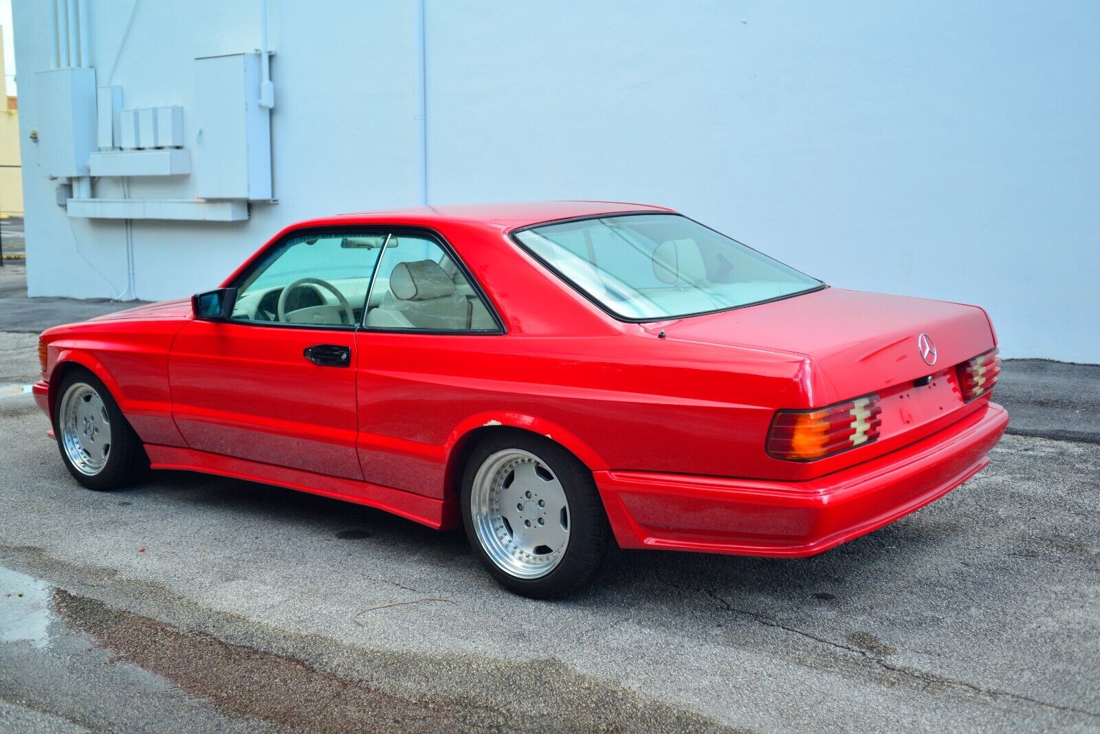 Mercedes-Benz-500-Series-Coupe-1987-3