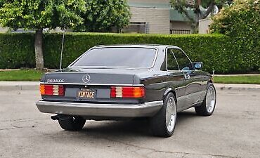 Mercedes-Benz-500-Series-Coupe-1988-10