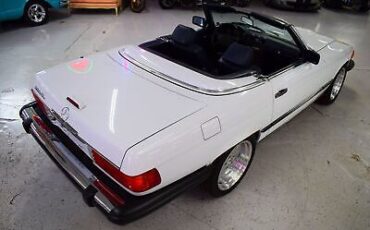 Mercedes-Benz-560SL-Cabriolet-1988-11