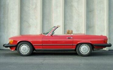 Mercedes-Benz-560SL-Cabriolet-1988-3