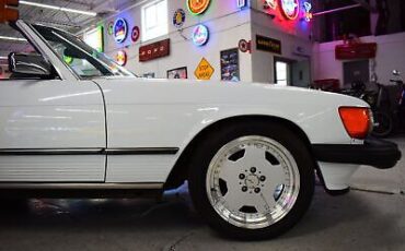 Mercedes-Benz-560SL-Cabriolet-1988-9