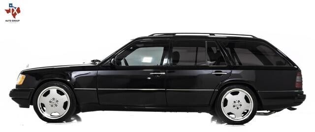 Mercedes-Benz-E-Class-Break-1995-7