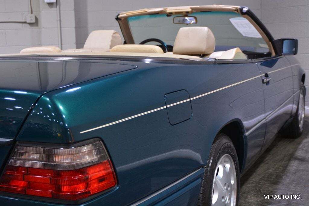 Mercedes-Benz-E-Class-Cabriolet-1995-15