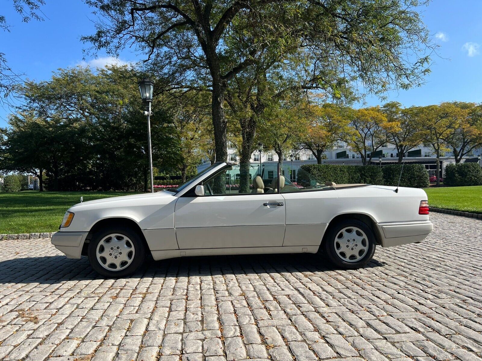 Mercedes-Benz E-Class Cabriolet 1995 à vendre