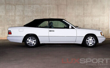 Mercedes-Benz-E-Class-Cabriolet-1995-8