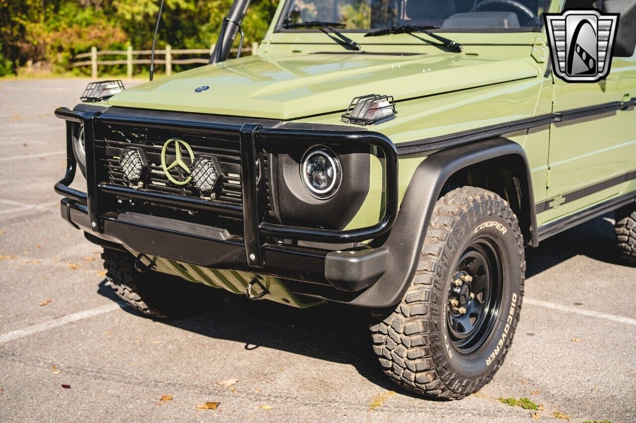 Mercedes-Benz-G-Class-Cabriolet-1990-10