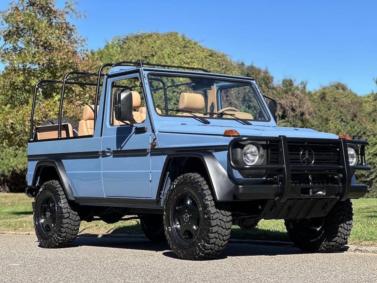 Mercedes-Benz-G-Class-Cabriolet-1990-23