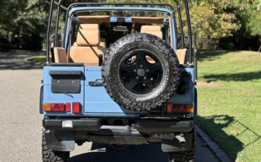 Mercedes-Benz-G-Class-Cabriolet-1990-36