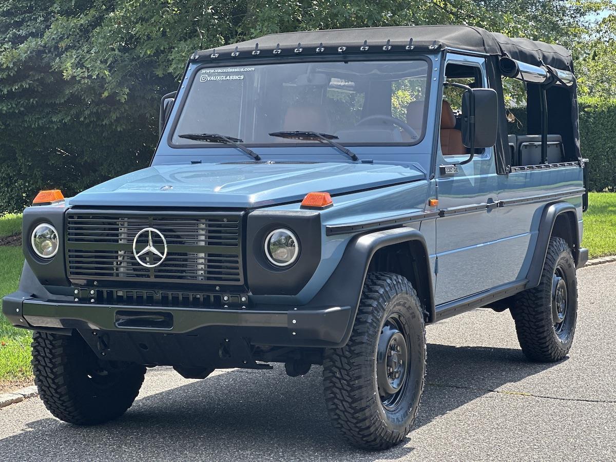 Mercedes-Benz-G-Class-Cabriolet-1993-35