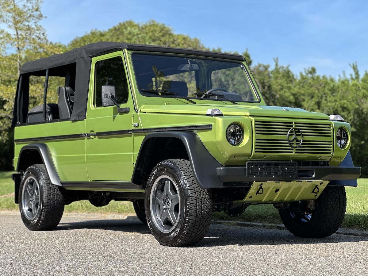 Mercedes-Benz-G-Class-Cabriolet-1994-24