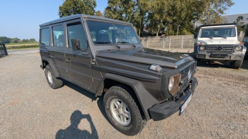 Mercedes-Benz-G-Class-SUV-1986-3