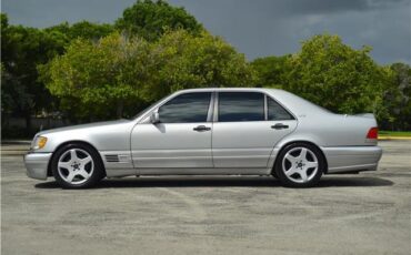 Mercedes-Benz-S-Class-1995-15