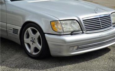 Mercedes-Benz-S-Class-1995-8