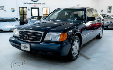 Mercedes-Benz-S-Class-Berline-1993-2