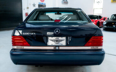 Mercedes-Benz-S-Class-Berline-1993-5