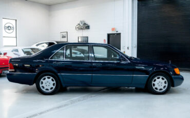 Mercedes-Benz-S-Class-Berline-1993-7