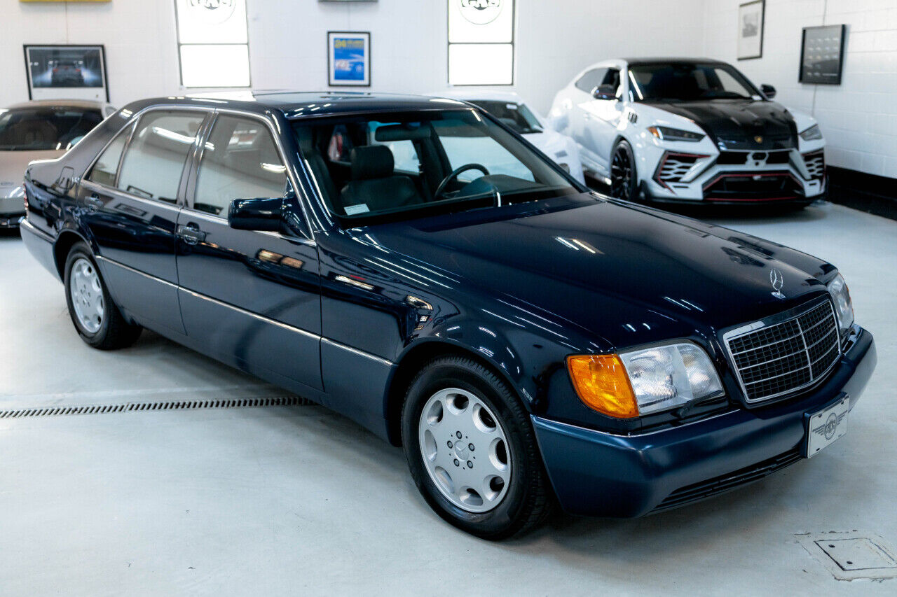 Mercedes-Benz-S-Class-Berline-1993-8