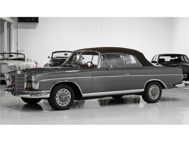 Mercedes-Benz-S-Class-Cabriolet-1967-1