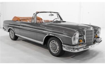 Mercedes-Benz-S-Class-Cabriolet-1967-5