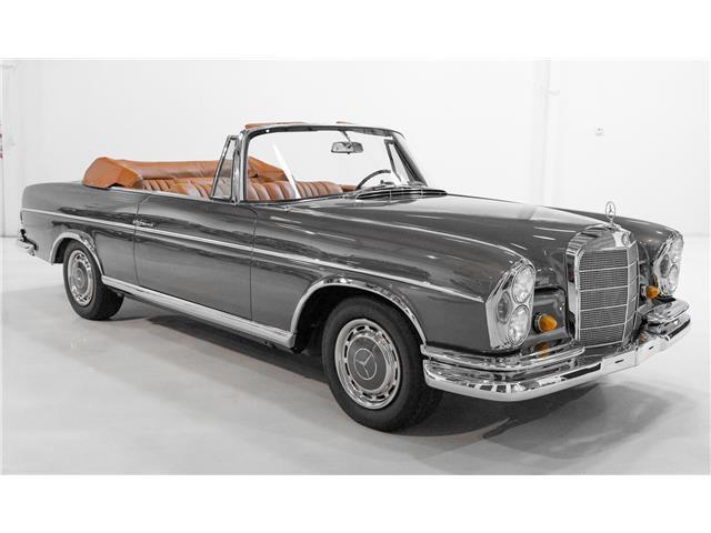 Mercedes-Benz-S-Class-Cabriolet-1967-5